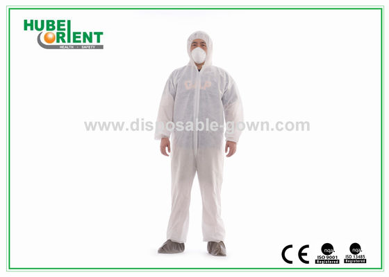 Professional PP/SMS/MP Chemical Resistant Coveralls Clothing Eco Friendly With Hood And Feetcover