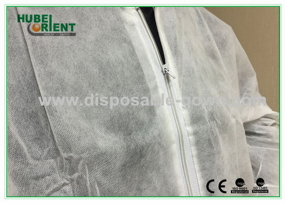 Zip Closure Disposable Medical Use Lab Coat/Visitor Coat In Laboratory