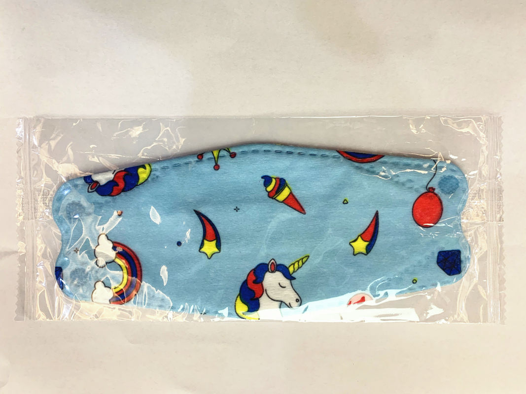 3D Kid Face Mask With Cute Printing Breathable Skin Friendly Fish Shaped Non Woven