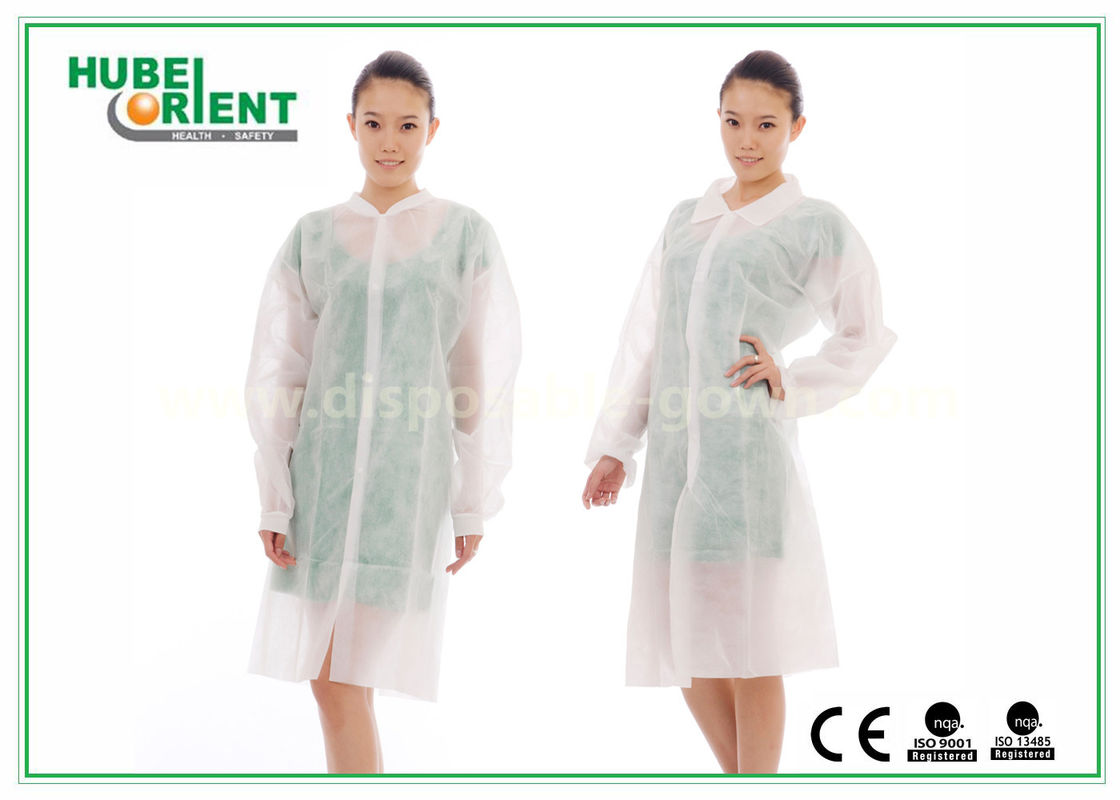 Dental Medical Tyvek Disposable Lab Coats/Free Size Lab Coat Breathable For Body